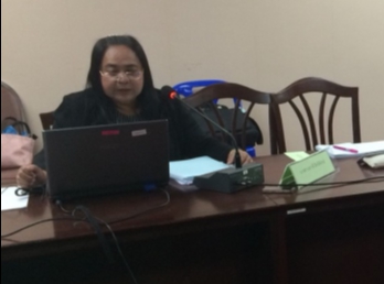 บรรยากาศการสอบเค้าโครงวิทยานิพนธ์
ของนางสาวเชาวดี สิทธิพิทักษ์