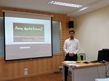 The Thesis Proposal Examination of Nadid
Yothasamut