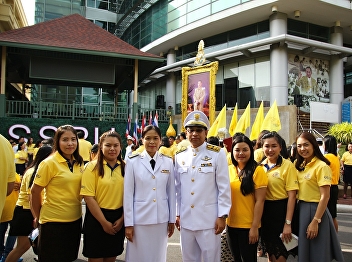 Dean of the Graduate School Joining the
Ceremony on the Occasion of the
Coronation of King Rama X.