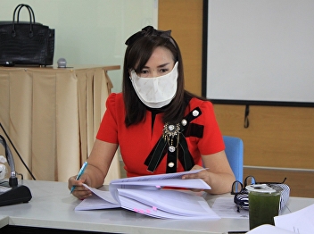 Director of the Doctor of Philosophy
Program, the committee and lecturer of
the thesis outline meeting