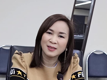 Director of Doctor of Philosophy Program
in Department of Development
Administration attend the Academic
Council Meeting No. 8/2020