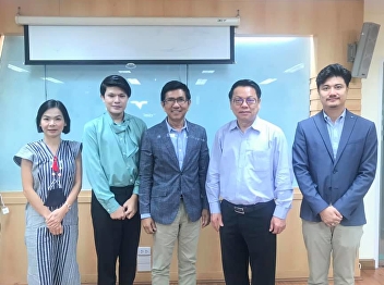 The thesis proposal review in
Communication Arts program