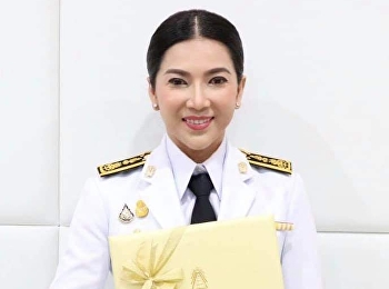 ราชการแทนอธิการบดีมหาวิทยาลัยราชภัฏสวนสุนันทา
เฝ้าทูลละอองธุลีพระบาท
รับพระราชทานโฉนดที่ดินมหาวิทยาลัยราชภัฏสวนสุนันทา