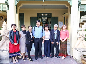 หลักสูตรปรัชญาดุษฎีบัณฑิต
สาขาวิชาปรัชญาและจริยศาสตร์ เข้าชม
“นิทรรศการพระพายโชยโปรยกลีบบุปผาแก้ว