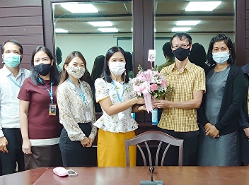 แสดงความยินดีแด่ ผู้ช่วยศาสตราจารย์
ดร.ดวงสมร รุ่งสวรรค์โพธิ์
เนื่องในโอกาสได้รับการแต่งตั้งให้ดำรงตำแหน่ง
คณบดีบัณฑิตวิทยาลัย