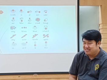 บรรยากาศการเรียนการสอนในชั้นเรียนร่วมกับการเรียนการสอนแบบออนไลน์
