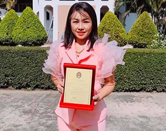 congratulations to Assistant Professor
Dr. Nongluck Piyamangkla