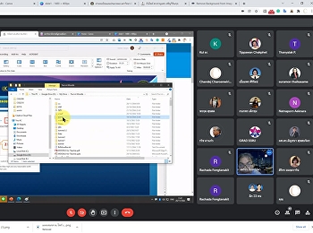 Asst. Prof. Dr. Sudawan Somjai, along
with full-time instructors and staff
attended the training to create and
improve the teacher's identity website.