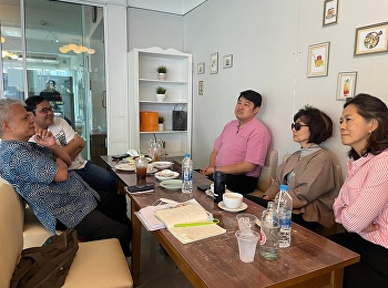 Curriculum management committee meeting
to discuss the guidelines for curricular
administration Before the start of
semester 2/2564