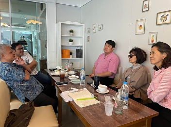 Curriculum management committee meeting
to discuss the guidelines for curricular
administration Before the start of
semester 2/2564
