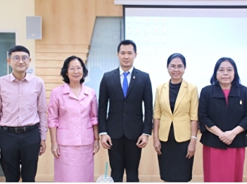 Thesis Defense Examination of  Mr.
Preecha Khunhuay (Educational
Administration)