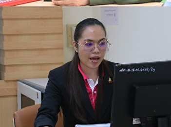 Thesis proposal examinations of Ms.
Nanut Wichitkhajee (Educational
Administration)