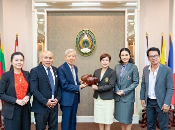 The Graduate School welcomed the
executive team from the Private Schools
Association. Lao People's Democratic
Republic