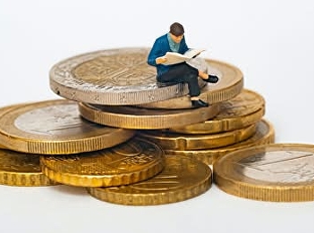 The contentment of the rich