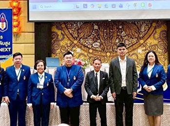 เมื่อวันที่ 10 มกราคม 2569 ผศ.ดร.วันจักร
น้อยจันทร์ คณบดีบัณฑิตวิทยาลัย
พร้อมด้วยคณาจารย์ประจำสาขาวิชาการบริหารการพัฒนา
ได้เข้าร่วมการอบรมใน
หลักสูตรผู้บริหารระดับสูง CEO CONNEXT
“ผู้นำการเมืองเชิงยุทธศาสตร์” รุ่นที่ 1
(บนยศ. 1) ณ โรงแรมโกลเด้นทิวลิป ซอฟเ