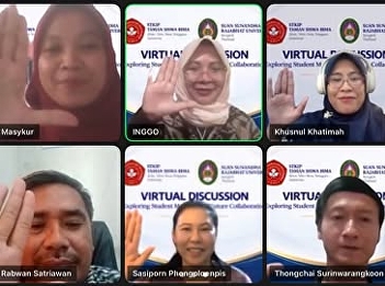 The Graduate School of Suan Sunandha
Rajabhat University held a virtual
discussion on international academic
cooperation with the STKIP network in
Indonesia, aiming to enhance student
mobility and foster global academic
partnerships.